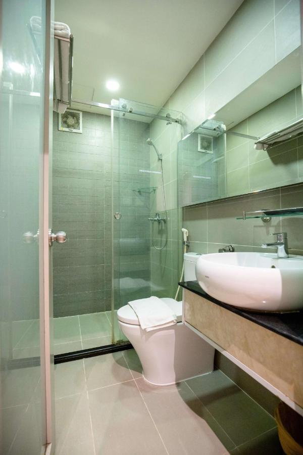 La Hotel Q10 Ho Chi Minh-staden Exteriör bild